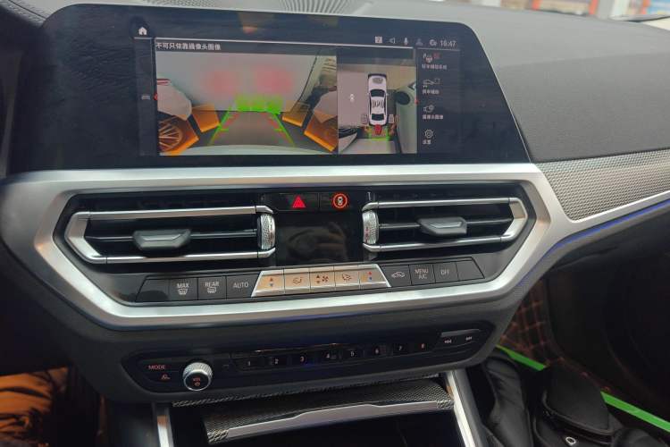 Used BMW 3 Series 2021 325i M Sport Night Edition package Audio And AC Panel