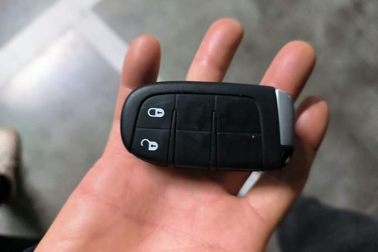 Used Jeep Compass 2019 200T Automatic Family Edition - Connected Large Screen Version
