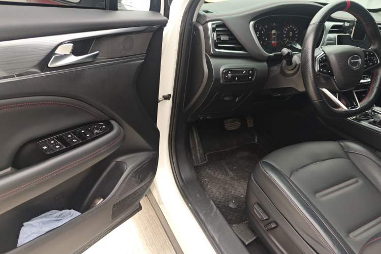 Used GAC Trumpchi GS4 PLUS 2021 270T Automatic Star Edition Driver Seat