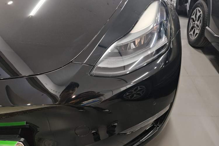 Used Tesla Model Y 2022 Long-Range All-Wheel-Drive Version