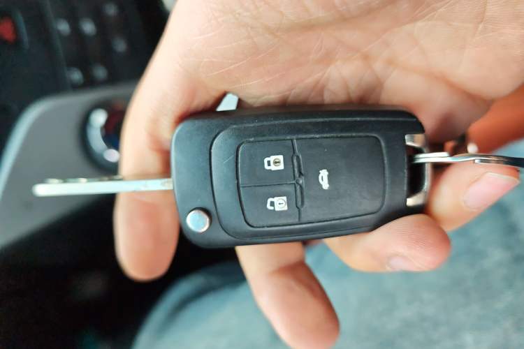 Used Chevrolet Cruze 2012 1.6L SE MT
