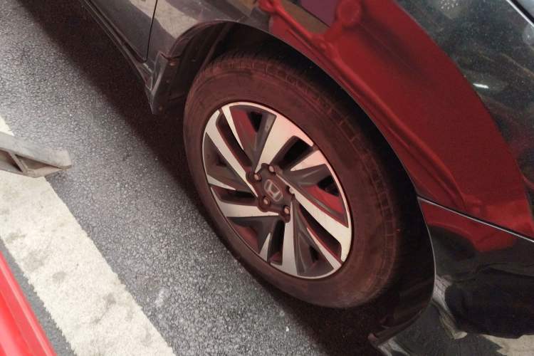 Used Honda Crider 2019 180 Turbo CVT Comfort Edition China V Right Front Wheel Hub