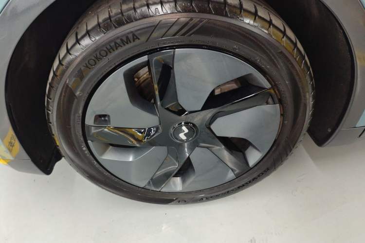 Used ONVO L60 2024 60 kWh Rear-Drive Version
