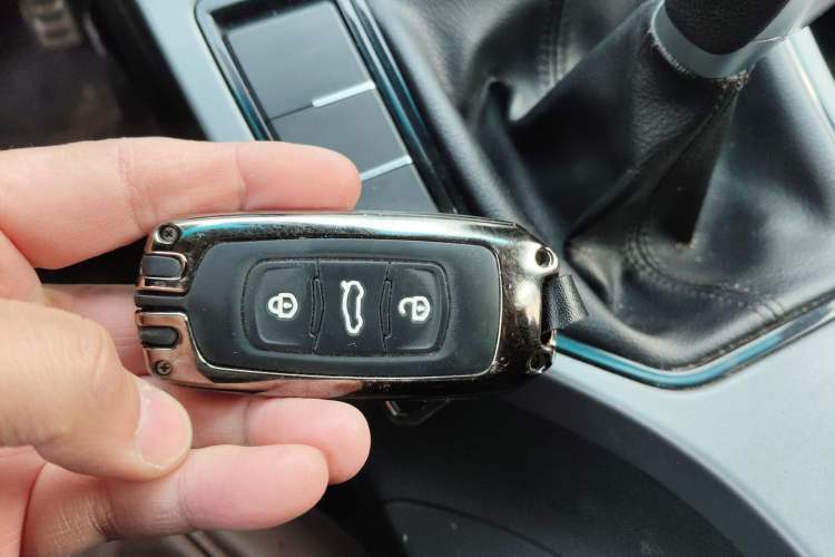 Used Geely Auto Vision S1 2018 1.5L Manual Fong Chi Model
