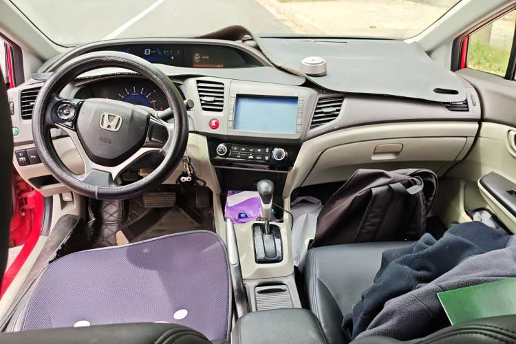 Used Honda Civic 2013 10th Anniversary 1.8L Automatic Comfort Version
