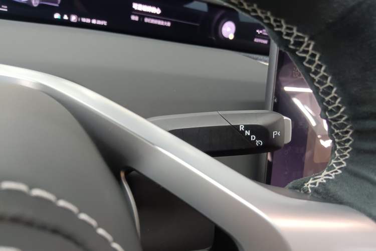 Used Avatr 12 2025 Ultra Extended-Range Edition Gear Lever