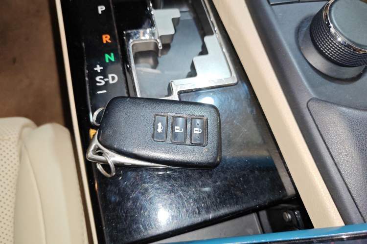 Used Lexus ES 2014 250 Elite Edition