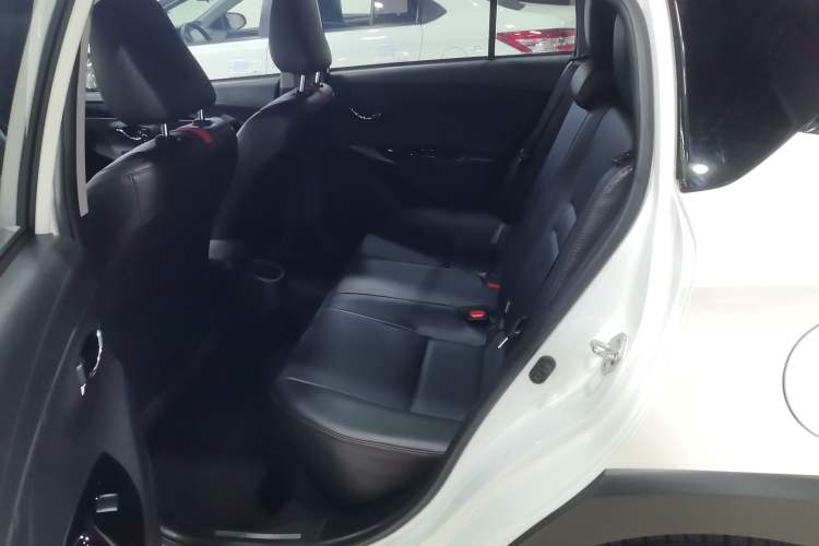 Used Toyota YARiS L Zhi Xuan 2021 X-Trail 1.5L CVT Luxury Edition Left Rear Seat