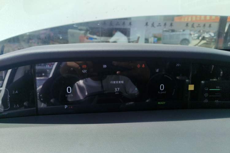 Used CHANGAN UNI-K iDD 2024 ZhiDian iDD 1.5T 135km Smart Leading Model
