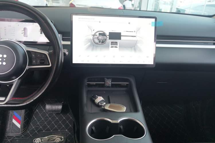 Used Landian E5 PLUS 2025 165 km Long-Range Version 7 Seats
