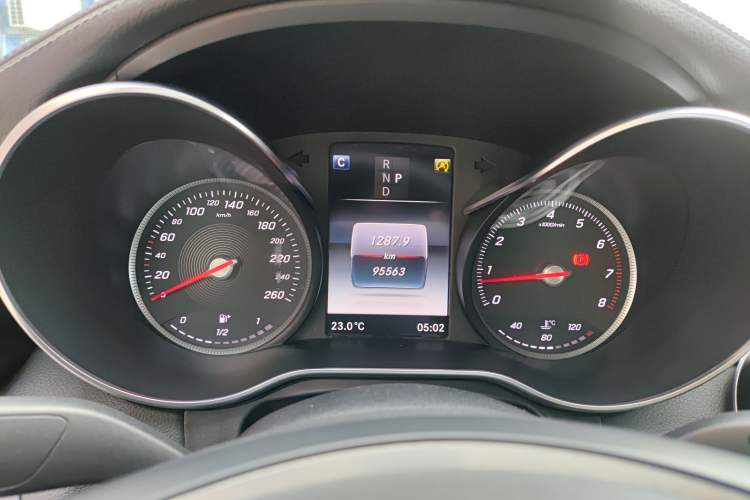 Used Mercedes-Benz C-Class 2018 C 180 L Fashion Edition Sport Version Instrument Cluster