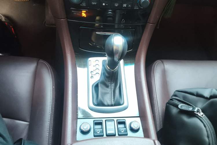 Used Infiniti QX50 2015 2.5L Enjoyment Edition