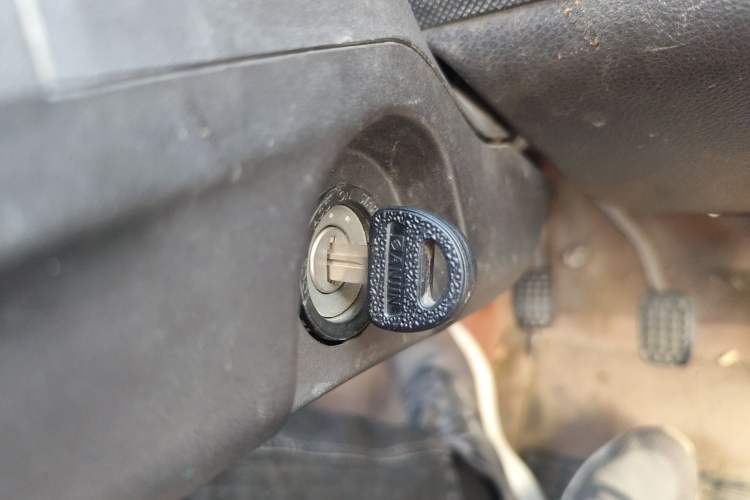 Used Wuling Rongguang 2011 1.2L Base Version