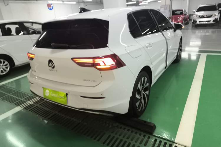 Used Volkswagen Golf 2025 300TSI Pro