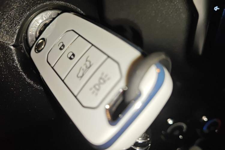 Used Jeep Renegade 2017 180T Automatic High-Energy Version
