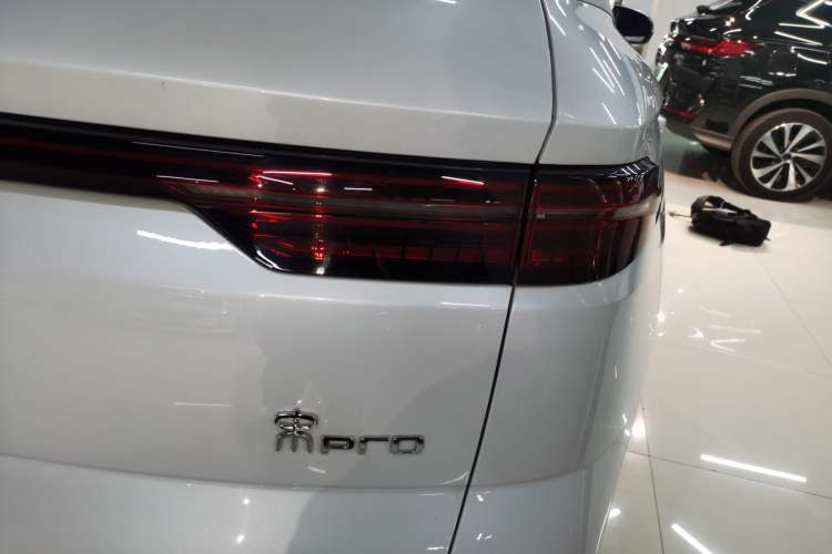 Used BYD Song Pro New Energy 2023 Champion Edition DM-i 71KM Leading Model Exterior 2