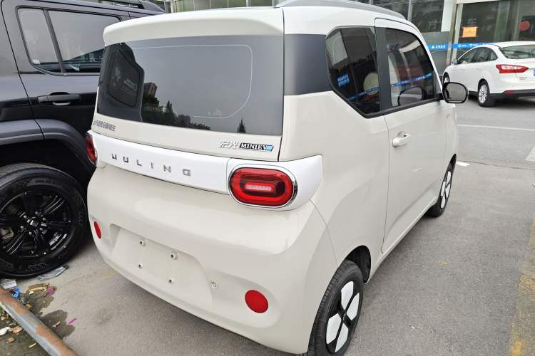 Used Wuling Hongguang MINIEV 2024 3rd Generation 215km Advanced Version