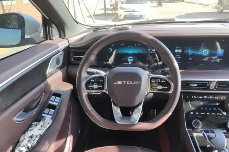 Used JETOUR X90 2022 Zilong 2.0T DCT Changsheng Edition 7-Seater Steering Wheel