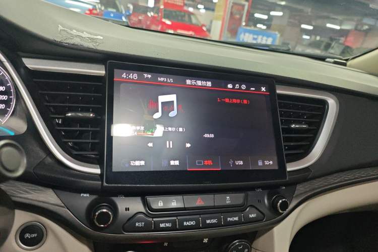 Used Buick GT 2016 15N Automatic Elite Edition Audio And AC Panel