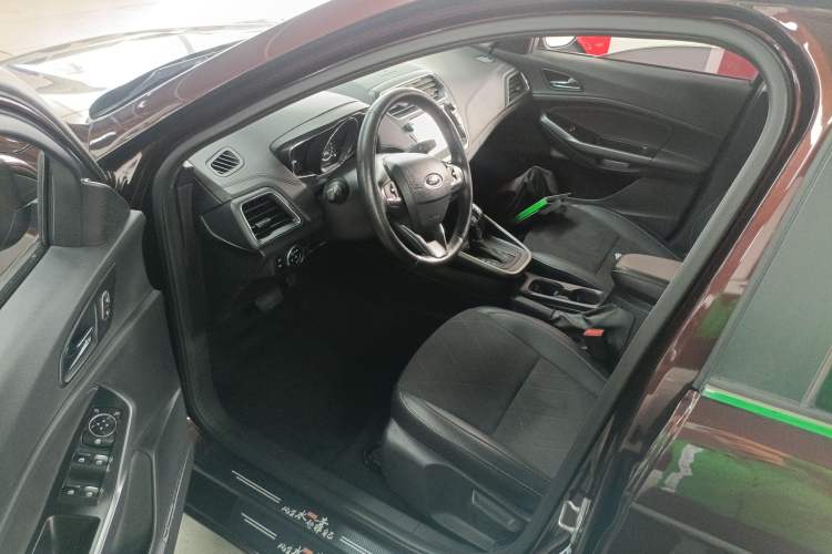 Used Ford Escort 2019 Revised Version 1.5L Automatic Enjoyment Type China VI Standard