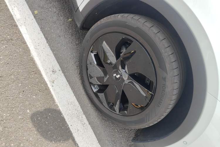 Used ONVO L60 2025 Model—60 kWh Rear-Wheel-Drive Version