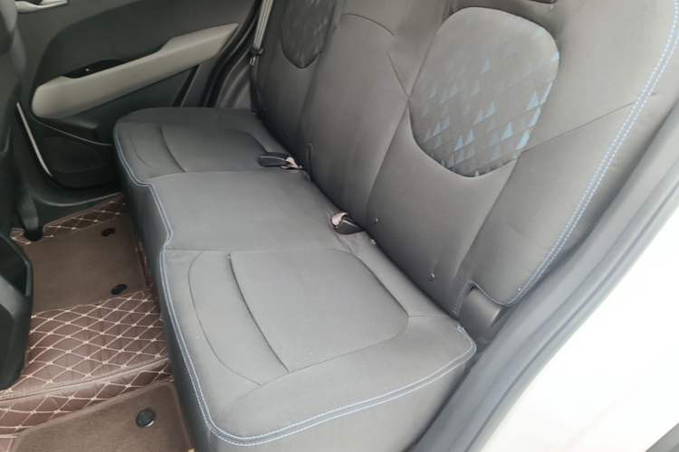 Used Baojun 510 2021 1.5L CVT Enjoy Edition Left Rear Seat