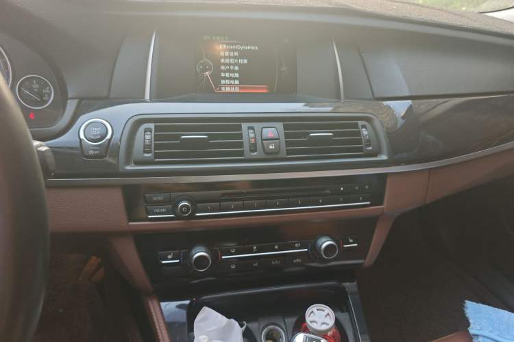 Used BMW 5 Series 2017 520Li Elegant Edition
