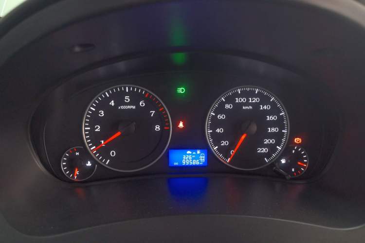 Used Geely Auto Diamond 2016 1.5L Manual Elite Edition Instrument Cluster