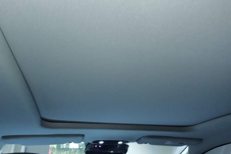 Used AION Y 2023 Plus 510 Tech Edition