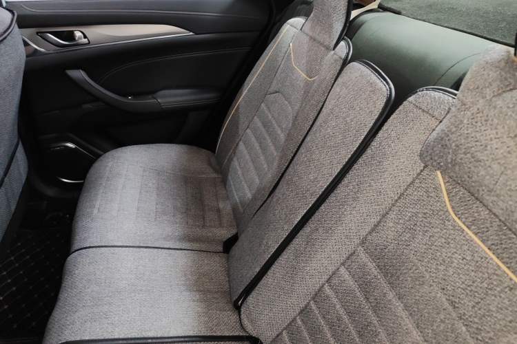 Used CHANGAN Eado 2018 High-Energy Edition 1.6L GDI Automatic RuiFeng Model China V Standard