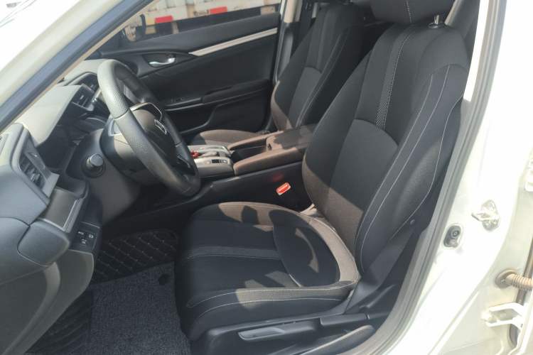 Used Honda Civic 2016 180TURBO CVT Comfort Version