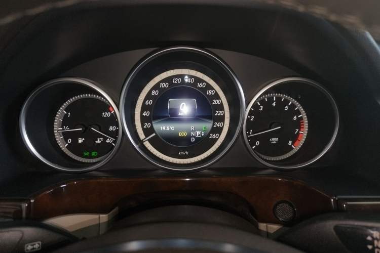 Used Mercedes-Benz E-Class 2014 E 260 L Luxury Model