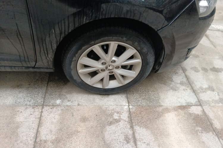 Used Skoda Rapid 2016 1.6L Manual Trend Edition
