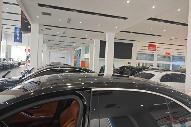 Used Mercedes-Benz S-Class 2022 S 400 L Business Model Roof