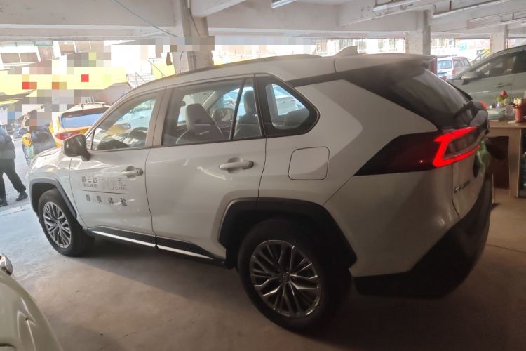 Used Toyota Wildlander 2023 2.0L CVT Four-Wheel Drive Luxury PLUS Edition