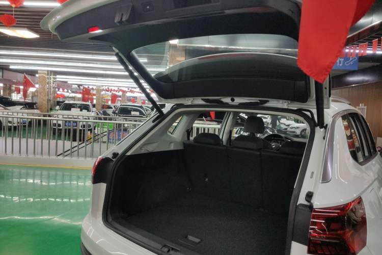 Used Volkswagen Tayron 2021 330TSI Two-Wheel Drive Luxury Smart Connectivity Version
