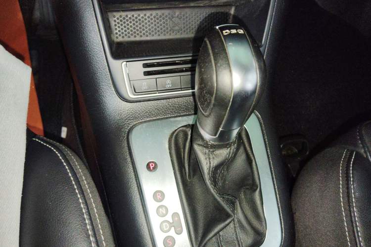 Used Volkswagen Tiguan 2016 280TSI Automatic Two-Wheel Drive Silk Road Comfort Edition