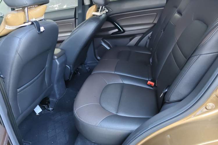 Used GAC Trumpchi GS4 2015 200T G-DCT Luxury Edition Left Rear Seat