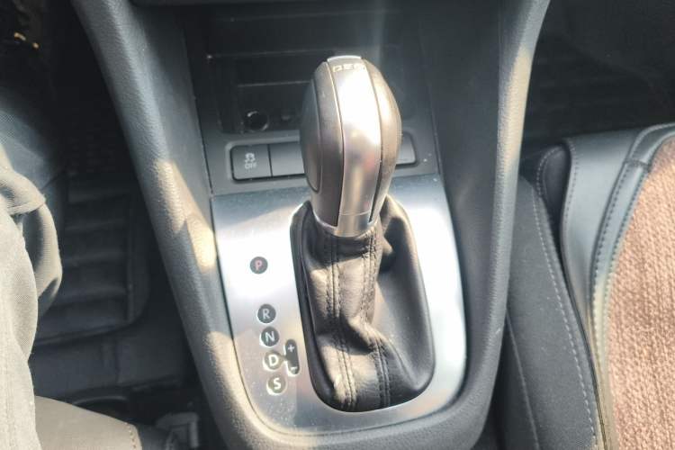 Used Volkswagen Golf 2011 1.4 TSI Comfort Travel Edition
