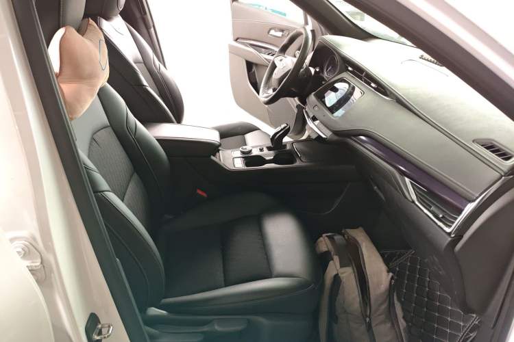 Used Cadillac XT4 2021 28T Two-Wheel Drive Tech Edition
