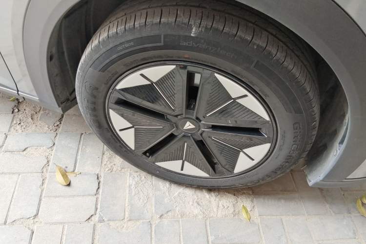 Used Deepal S07 2023 200Max Range-Extended Version