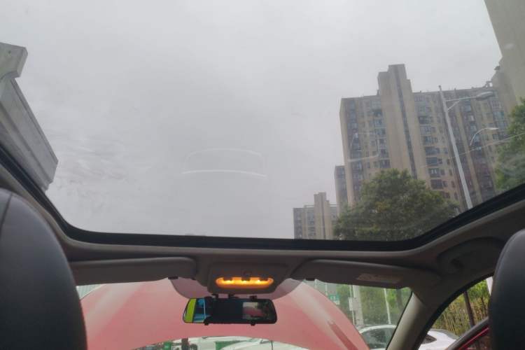 Used Nissan Qashqai 2016 2.0L CVT Luxury Edition Headliner