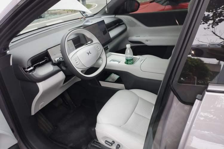 Used XPeng G6 2025 625 Long-Range Max Flagship Edition