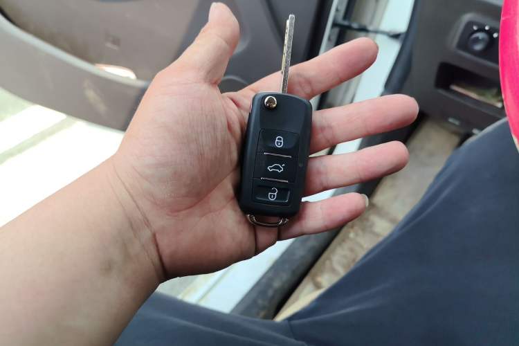 Used Wuling Hongguang 2019 1.5L S Comfort Edition China VI LAR Vehicle Key