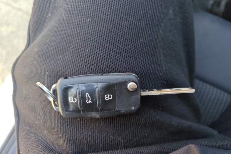 Used Volkswagen Santana 2015 Haval H6 1.6L Automatic Luxury Model