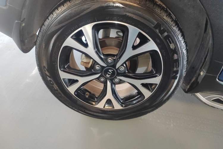 Used Kia KX3 2015 1.6T Automatic Two-Wheel Drive DLX