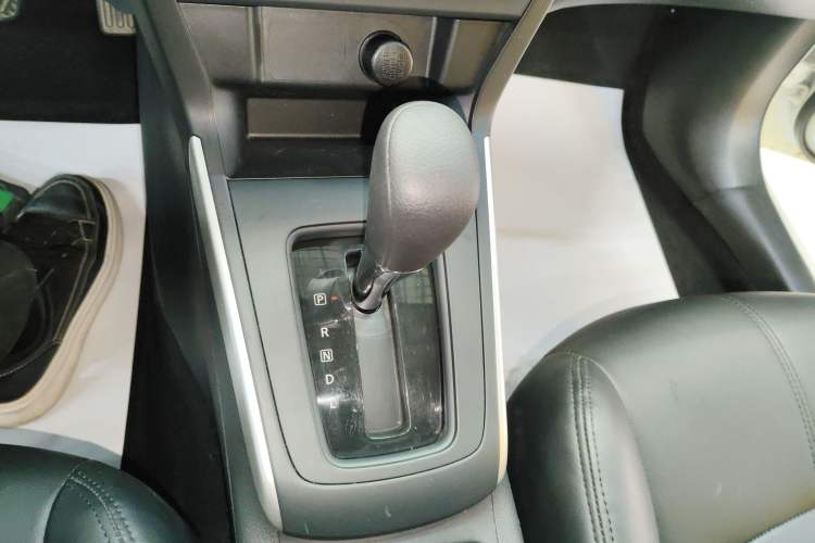 Used Nissan Sylphy 2024 Restyled Version 2 Classic 1.6XE CVT Comfort Edition Gear Lever