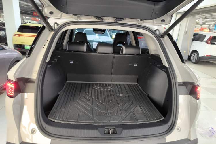 Used BYD Sealion 05 DM-i 2025 DM-i Intelligent Driving 75KM Prestige Model Trunk