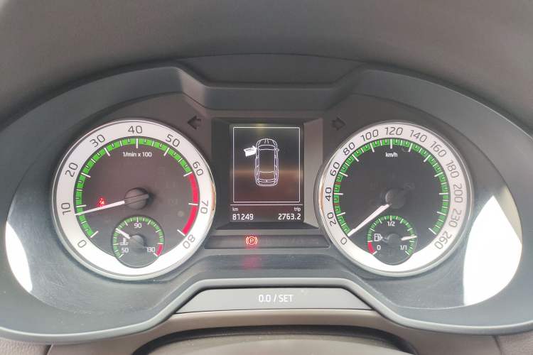 Used Skoda Octavia 2019 TSI280 DSG Flagship Wagon China VI Standard Instrument Cluster