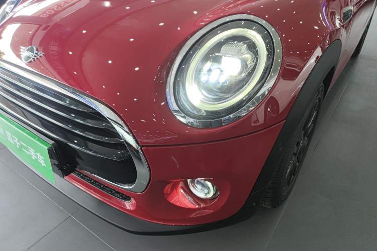 Used MINI MINI 2021 1.5T COOPER Classic Edition Five-Door Version
